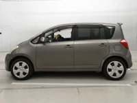 Toyota RACTIS лот № 90291 оценка 3.5  с аукциона в Японии 3