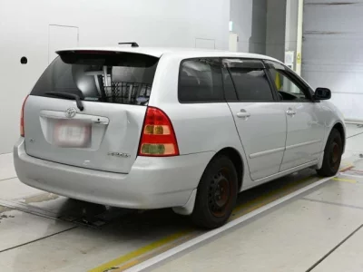 Toyota COROLLA FIELDER  с аукциона в Японии