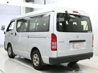 Toyota HIACE лот № 30384 оценка 3.5  с аукциона в Японии 5
