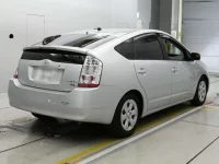Toyota Prius лот № 10155 оценка 4.5  с аукциона в Японии 1
