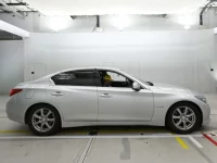 Nissan SKYLINE лот № 30404 оценка 3.5  с аукциона в Японии 2