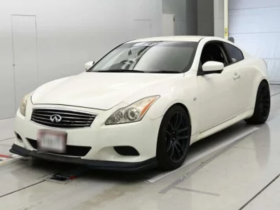 Nissan SKYLINE  с аукциона в Японии