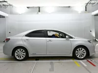 Lexus HS лот № 30465 оценка 3  с аукциона в Японии 2