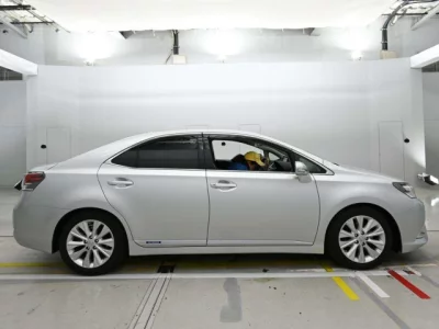 Lexus HS  с аукциона в Японии