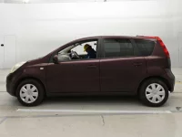 Nissan NOTE лот № 30449 оценка 4  с аукциона в Японии 3