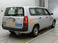 Toyota SUCCEED лот № 90426 оценка 3.5  с аукциона в Японии 1