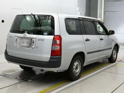 Toyota Succeed