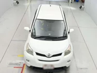 Toyota IST лот № 90225 оценка 3  с аукциона в Японии 6
