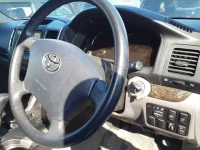 Toyota LAND CRUISER PRADO лот № 36267 оценка 4  с аукциона в Японии 8