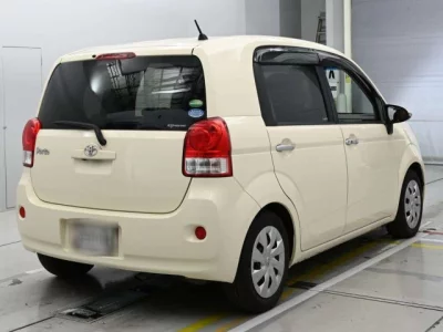 Toyota PORTE