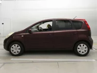 Nissan NOTE лот № 30637 оценка 3  с аукциона в Японии 3