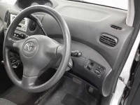 Toyota FUNCARGO лот № 30672 оценка R  с аукциона в Японии 8