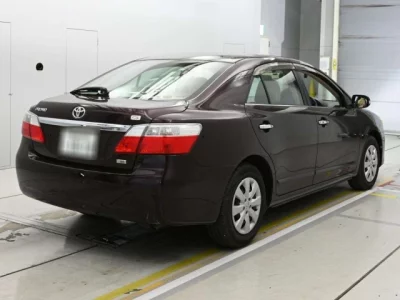 Toyota PREMIO  с аукциона в Японии