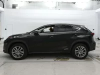 Lexus NX лот № 30619 оценка 3.5  с аукциона в Японии 3