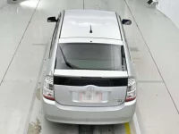Toyota Prius лот № 90459 оценка R  с аукциона в Японии 7