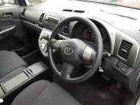 Toyota WISH лот № 90508 оценка 3.5  с аукциона в Японии 8