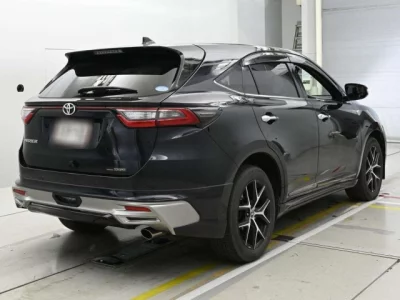 Toyota HARRIER  с аукциона в Японии