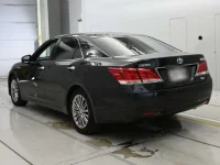 Toyota CROWN лот № 30605 оценка 3.5  с аукциона в Японии 5