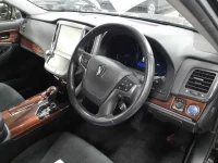 Toyota CROWN лот № 30605 оценка 3.5  с аукциона в Японии 8