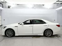 Toyota CROWN лот № 30715 оценка R  с аукциона в Японии 3