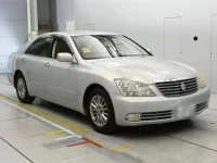 Toyota CROWN лот № 90467 оценка R  с аукциона в Японии 4