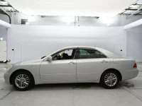 Toyota CROWN лот № 90467 оценка R  с аукциона в Японии 3