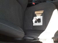 Toyota AURIS лот № 30596 оценка 3.5  с аукциона в Японии 9