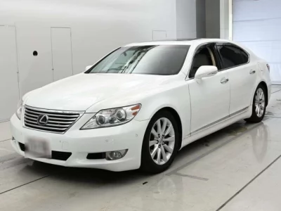 Lexus LS460L