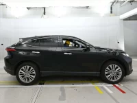 Toyota HARRIER лот № 30535 оценка R  с аукциона в Японии 2