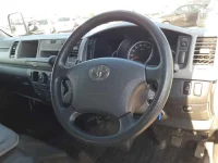 Toyota HIACE лот № 70004 оценка R  с аукциона в Японии 7