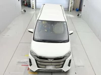 Toyota NOAH лот № 30712 оценка 4  с аукциона в Японии 6