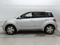 Toyota IST лот № 10258 оценка 3.5  с аукциона в Японии 3