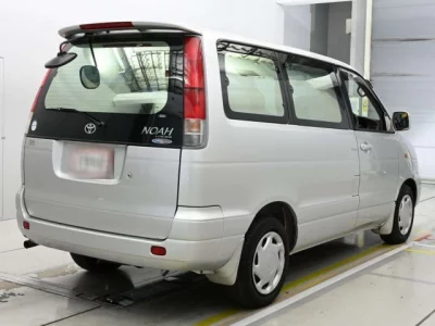 Toyota LITE ACE NOAH