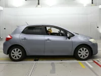 Toyota AURIS лот № 30705 оценка RA  с аукциона в Японии 2