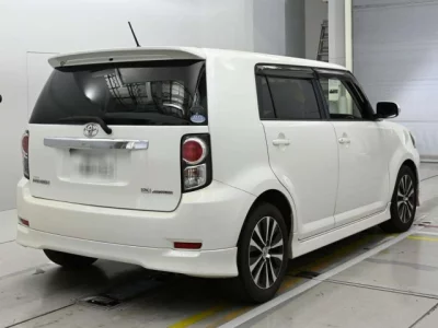 Toyota Corolla Rumion