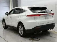 Toyota HARRIER лот № 30777 оценка 4  с аукциона в Японии 5