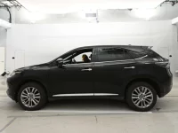 Toyota HARRIER лот № 30759 оценка 4  с аукциона в Японии 3