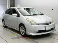 Toyota Prius лот № 10294 оценка 4.5  с аукциона в Японии 4
