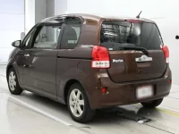 Toyota PORTE лот № 10301 оценка 3.5  с аукциона в Японии 5