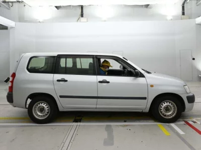 Toyota Succeed