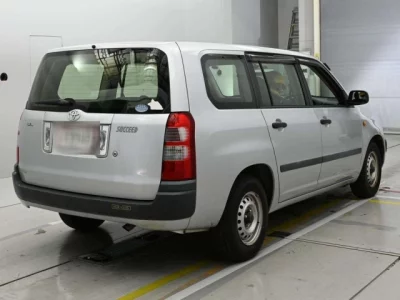 Toyota Succeed