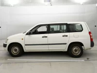 Toyota SUCCEED лот № 40093 оценка R  с аукциона в Японии 3