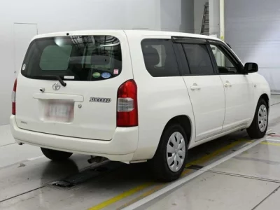 Toyota Succeed