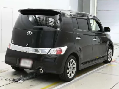 Toyota bB