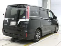 Toyota ESQUIRE лот № 30787 оценка 4  с аукциона в Японии 1