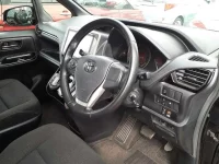 Toyota ESQUIRE лот № 30787 оценка 4  с аукциона в Японии 8