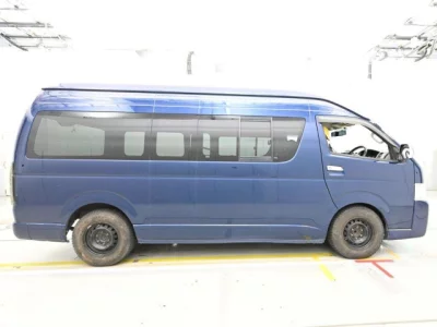 Toyota HIACE VAN  с аукциона в Японии