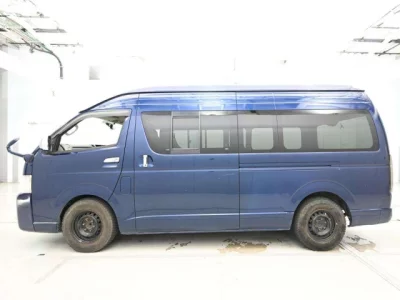 Toyota HIACE VAN  с аукциона в Японии