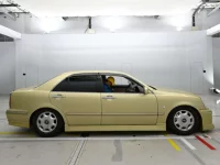 Toyota PROGRES лот № 10247 оценка 4  с аукциона в Японии 2