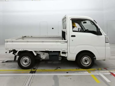 Toyota PIXIS TRUCK  с аукциона в Японии